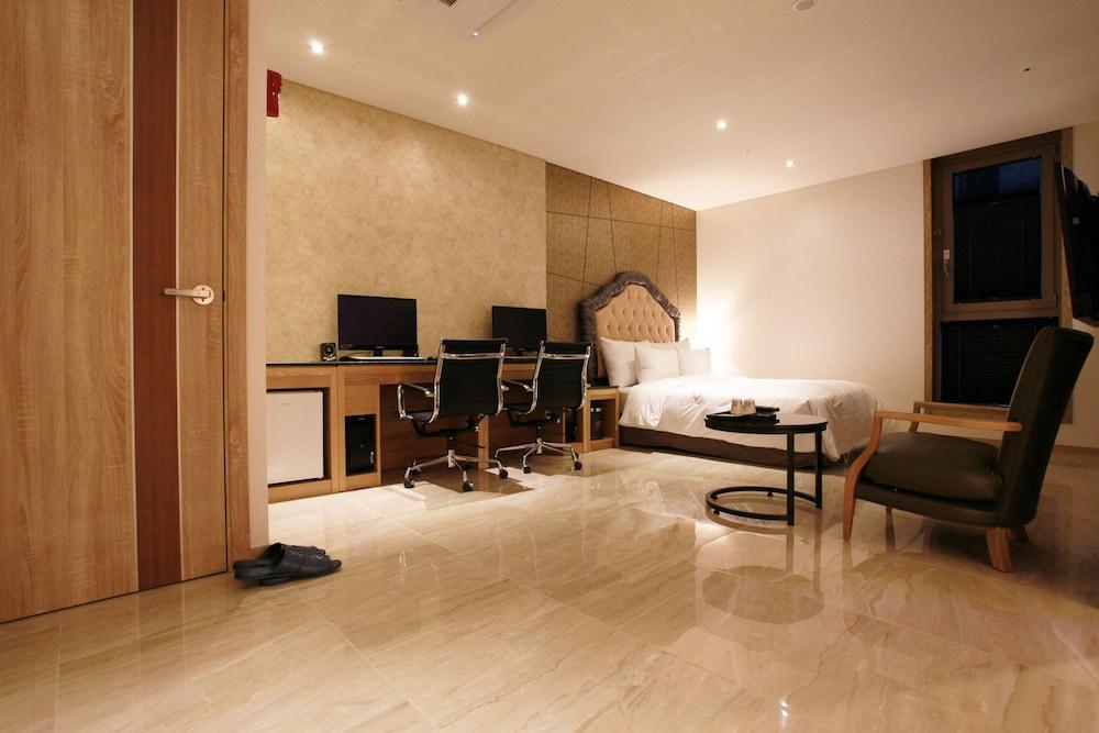 Boutique Sb Yeouido 3* Seoul