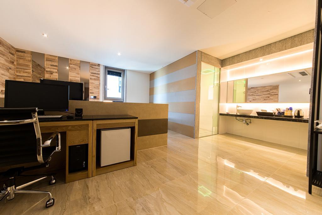 Boutique Sb Yeouido Seoul